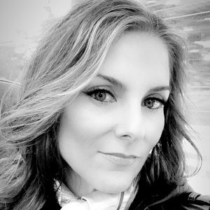 Meet your Posher, Deborah